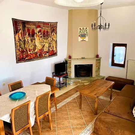Holiday home Traditional House Makrinitsa