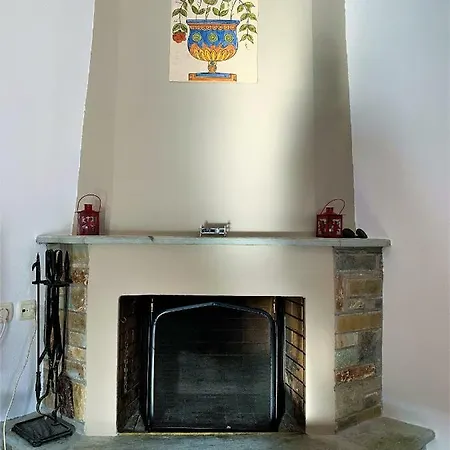 Traditional House * Makrinítsa