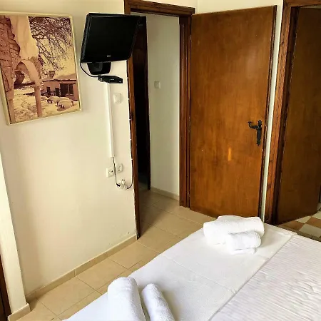 Traditional House * Makrinítsa