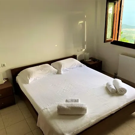 Traditional House Makriníca