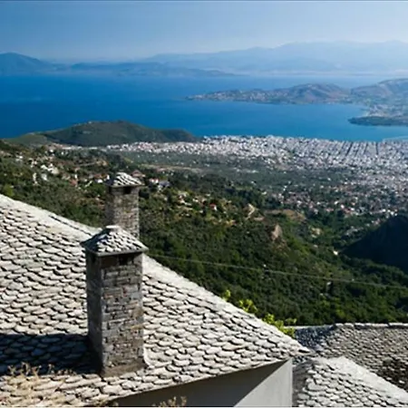 Traditional House Сasa de vacaciones *