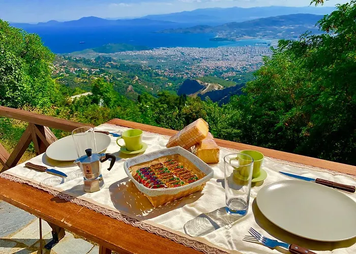 Traditional House * Makrinítsa